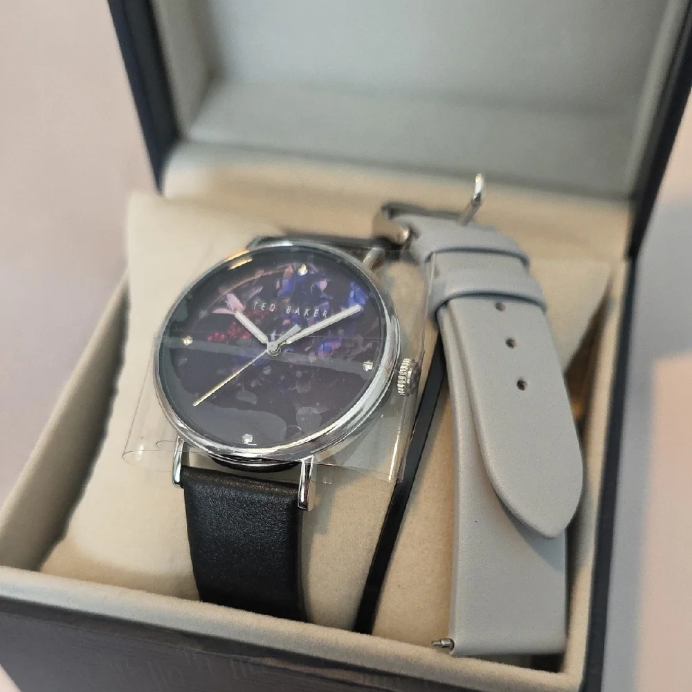 Ted Baker Women's Watch Purple Dial Floral with 2 Leather Straps NWT